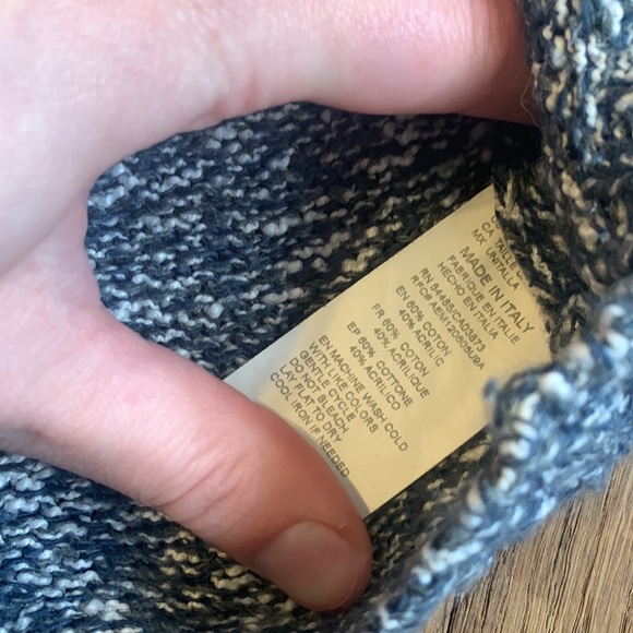 Crop top - Picture 3 of 3